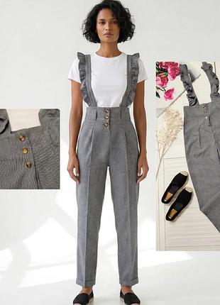 Высокие брюки на бретелях shein