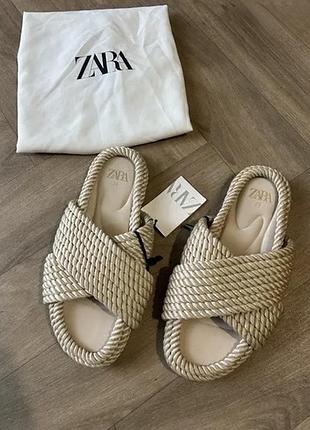 Нові жіночі плетені сандалі / шльопанці zara