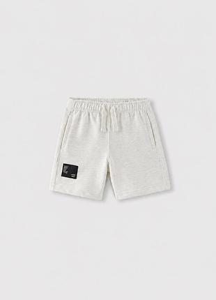 Нові шорти для хлопчика zara