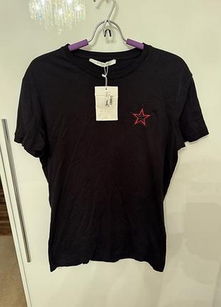 Футболка чоловіча givenchy
