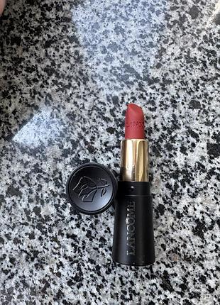 Матуюча помада lancôme відтінок 196