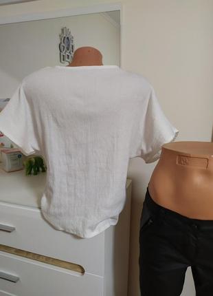Белая блуза с v вырезом3 фото