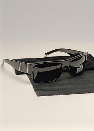 Matrix polarised