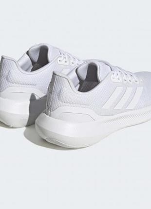 Ідеальні кросівки для бігу adidas runfalcon