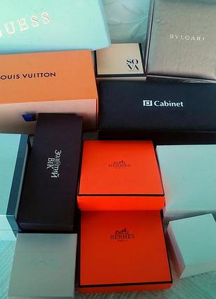 Коробки від ювелірних прикрас pandorda , cabinet, louis vuitton