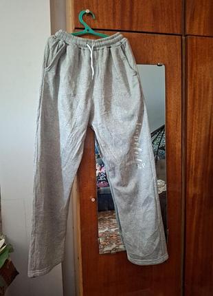Продам спортивні штани