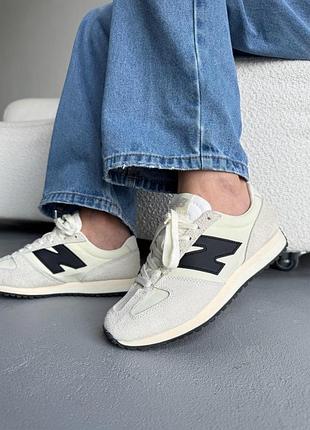 Жіночі кросівки new balance 471 beige/black