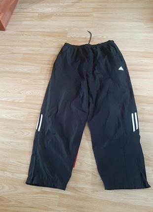 Спортивные штаны adidas