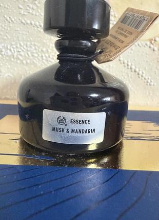 Масляний парфум - есенція the body shop musk mandarin