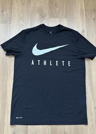 Футболка nike розмір m-l