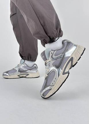 Мужские кроссовки nike v5 rnr grey beige metallic