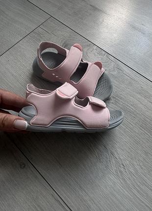 Босоніжки adidas
