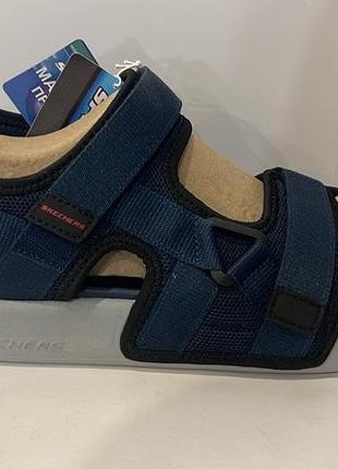 Skechers сандалі