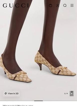 Туфлі gucci з монограмою гучі на низьких підборах