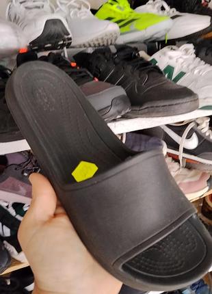 Шлепанцы crocs