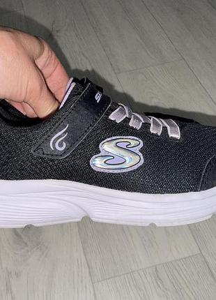 Кросівки skechers wavy lites, оригінал, р-р 33,5, уст 21,5 см