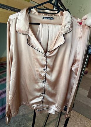 Атласна рожева піжама boohoo 42 (xl) шовковий комплект сорочка та штани з написом , сток