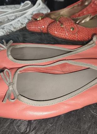 Jones 39p. шкіряні коралові балетки