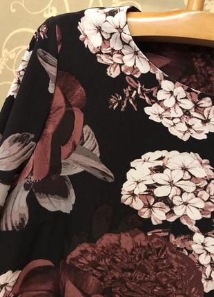 Нереальної краси брендовий блузка в кольорах.4 фото