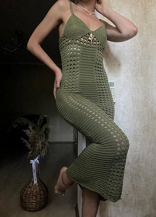 Вʼязана сукня міді в кольорі хакі від asos