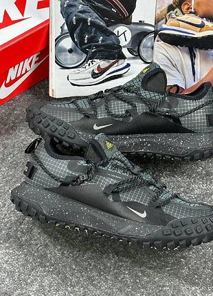 Nike acg mountain fly all black gore-tex