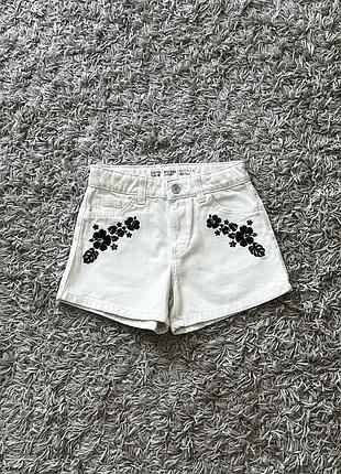 Стильні джинсові шорти з вишивкою denim co 122-128 розміру