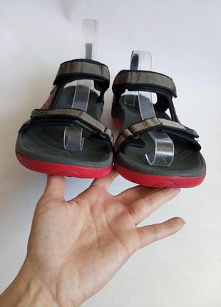 Босоніжки teva 3