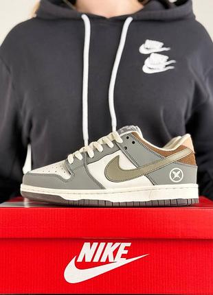 Женские кроссовки nike sb dunk low x yuto horigome grey white