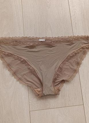 Бежеві ажурні трусики мереживні труси тілесні calvin klein m м 10 38 46
