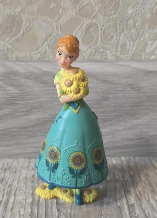 Коллекционная фигурка анны disney frozen bullyland.