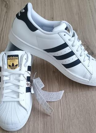 Кроссовки adidas superstar. оригинальные. кожаные.размер 42 (27см) цена 2800гр.