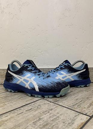Asics gel-typhoon