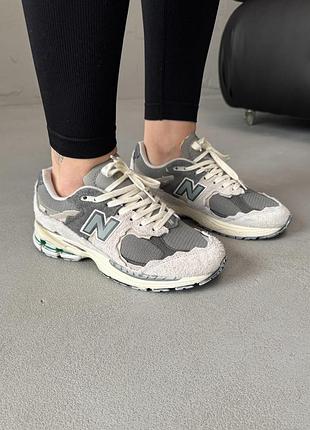 Жіночі кросівки new balance 2002r protection pack rain cloud
