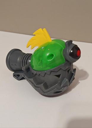 2010 voice distorter brainbot robot 4.75" mcdonalds megamind