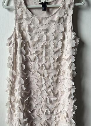 Ніжна сукня h&m з квітковим декором🌸
