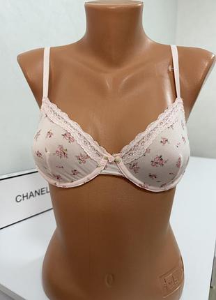 Бюстгальтер primark з квітковим принтом розмір 70в