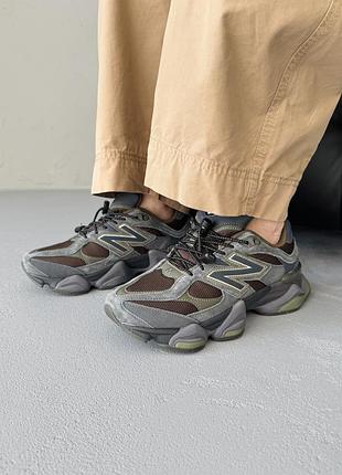 Жіночі кросівки new balance 9060 grey/brown