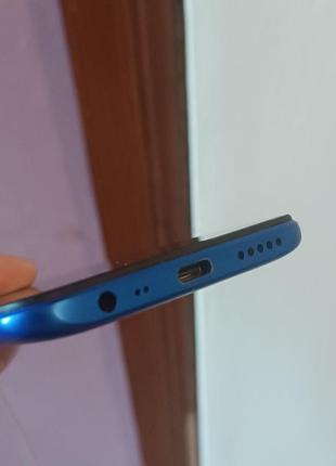 Продам телефон xiaomi redmi 8a 32gb 7