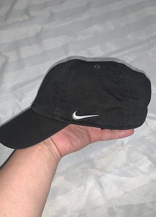 Оригинальная кепка бейсболка nike heritage86 черная / nike cap original