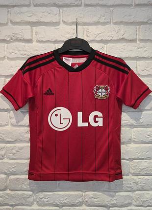 Футболка adidas bayer climacool на 7-8роков, 122-128см