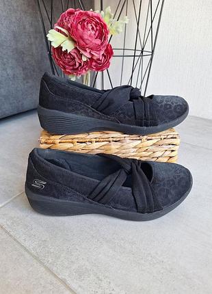Слипоны балетки из текстиля skechers 38