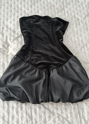 Чорна коротка сукня bershka s