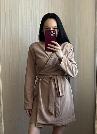 Сукня темний беж