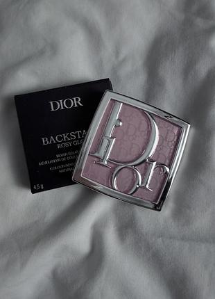 Румʼяна dior в 001 відтінку pink