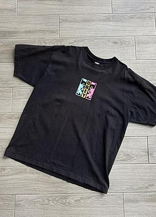 Футболка obey