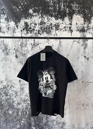 Футболка balenciaga