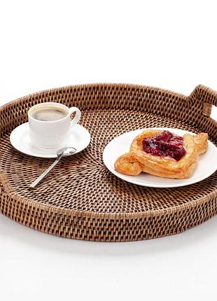 Поднос круглый с ручками плетеная изо ротанга, 40*4/8 см, 71036-brown