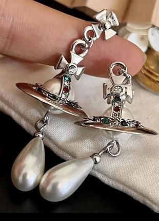 Сережки vivienne westwood