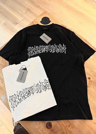 Футболка balenciaga