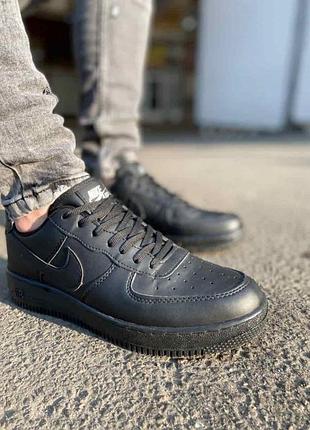 Кроссовки мужские nike air force